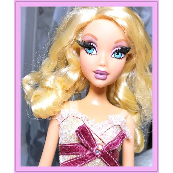 VTG 2005 My Scene Goes Hollywood Barbie Doll Rooted Eyelashes Blonde - Picture 4 of 10